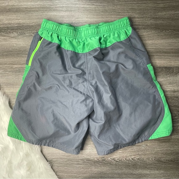 Nike Men's Swim Trunks Large Grat Green - Picture 2 of 6